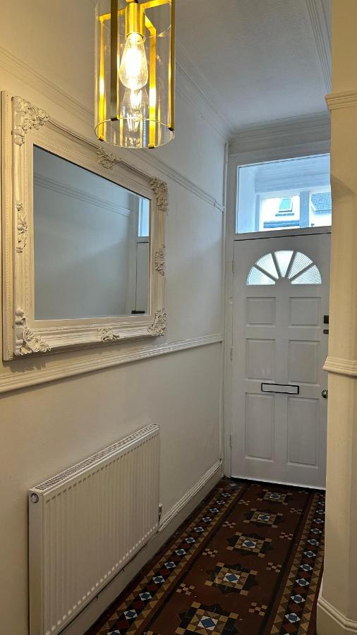Victorian/Modern House Villa Newport  Bagian luar foto