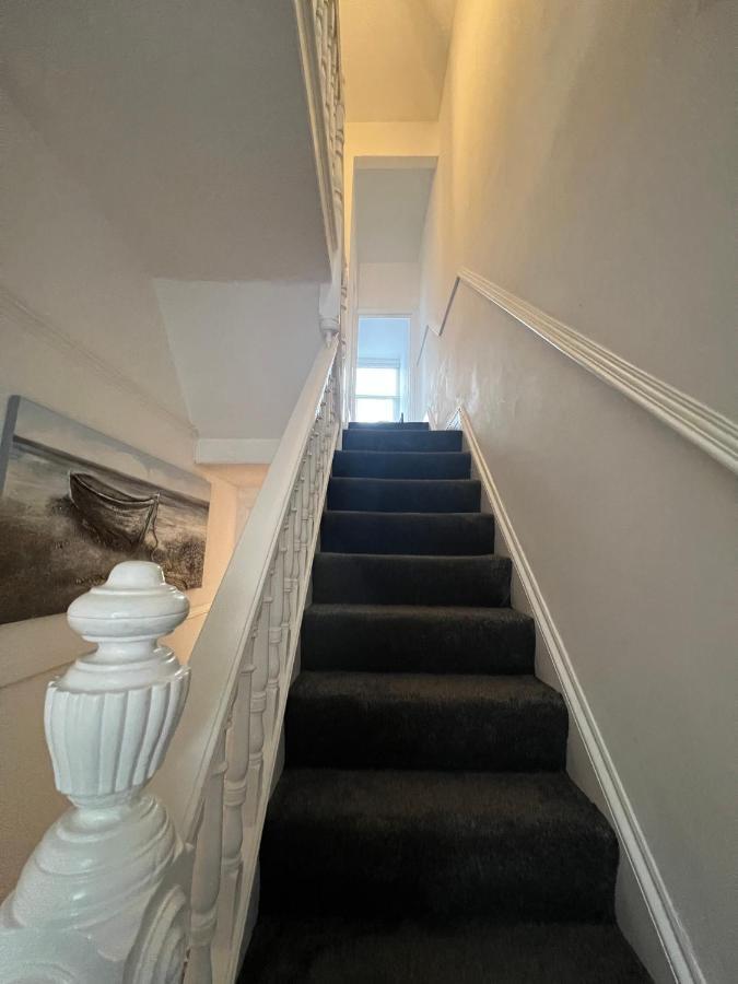 Victorian/Modern House Villa Newport  Bagian luar foto