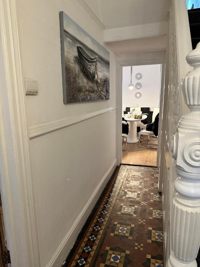 Victorian/Modern House Villa Newport  Bagian luar foto